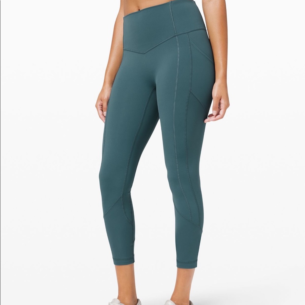 All The Right Places crop leggings